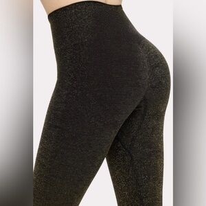 Fabletics + Yitty HW Shimmer Black & Silver Shaping Luxe Legging | XS/S | NWT